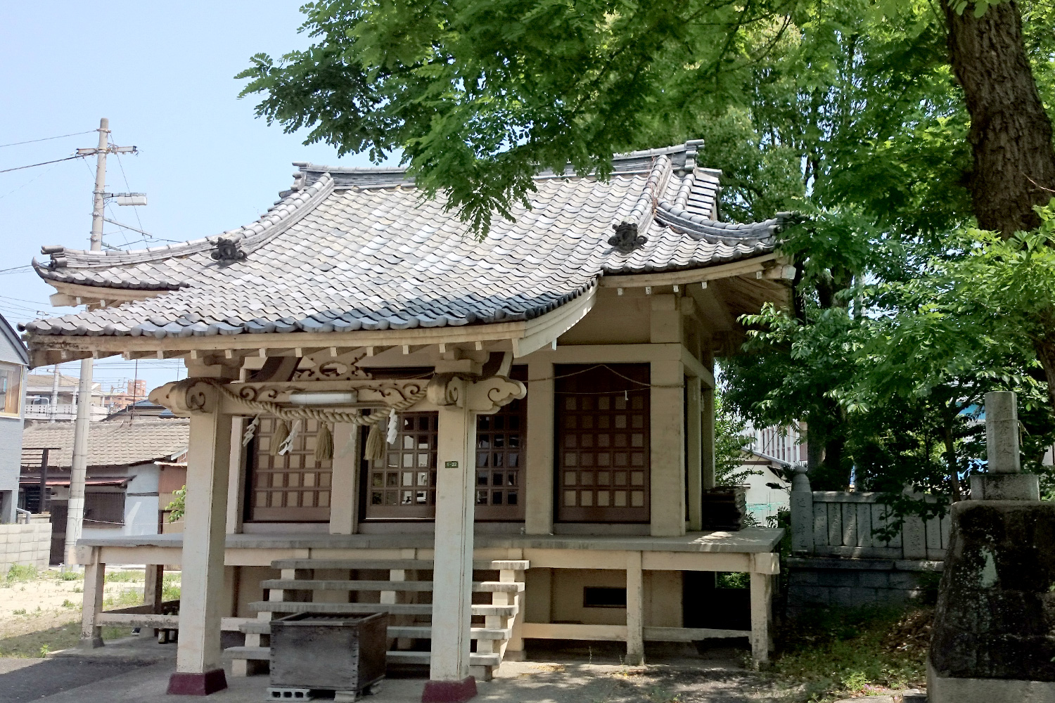  向良（こうら）神社・松島の街通り