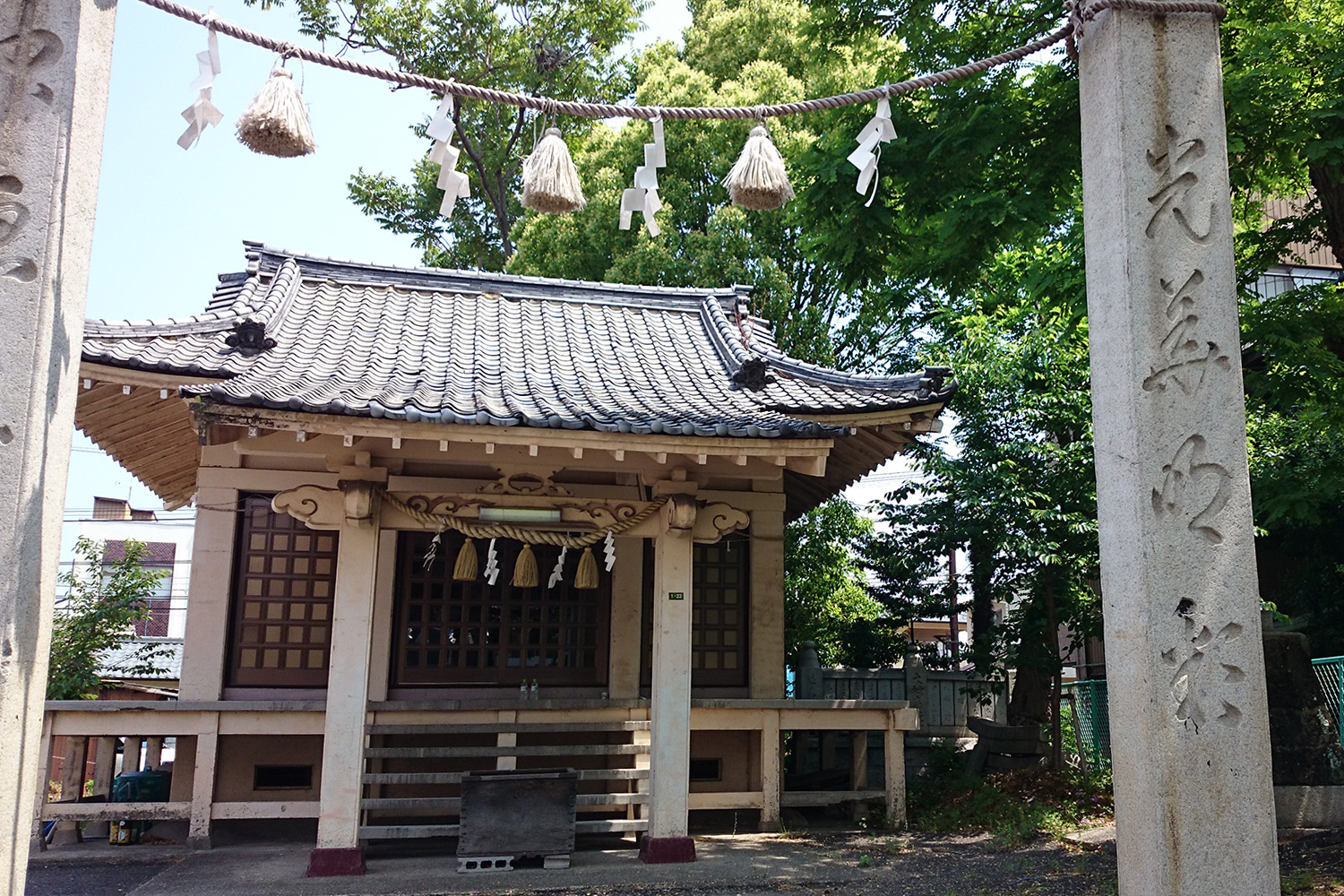  向良（こうら）神社・松島の街通り